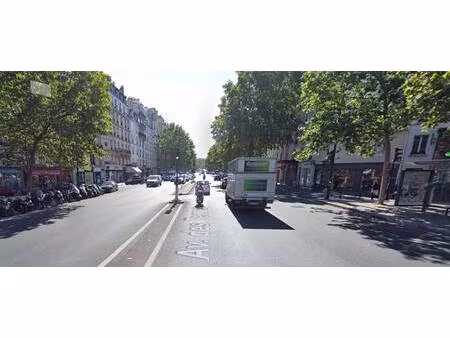 location commerce paris 75017 175m²