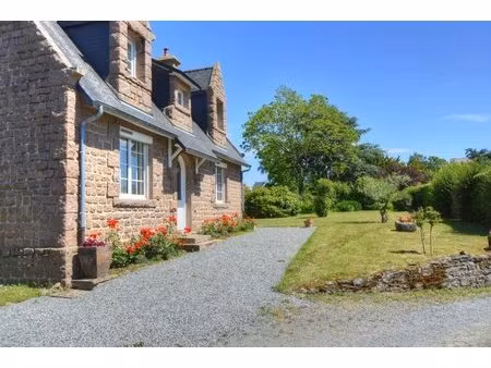 maison avec partie indépendante à la roche jaudy 213 m2 sur 2 000 m2 de terrain