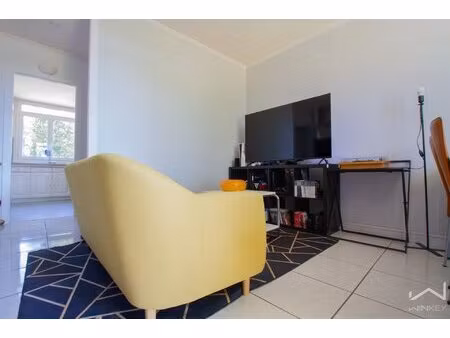 appartement 3 pieces à la résidence du chateau a ablo sur seine