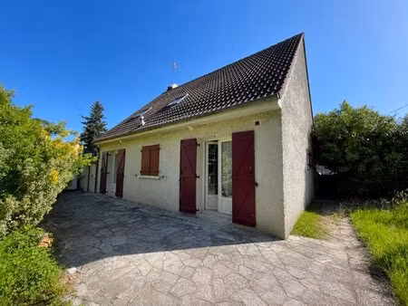 maison de 5 pièces de 121.43m² à dammarie-les-lys