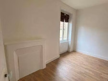 location appartement 3 pièces à douvres-la-délivrande (14440) : à louer 3 pièces / 44m² do