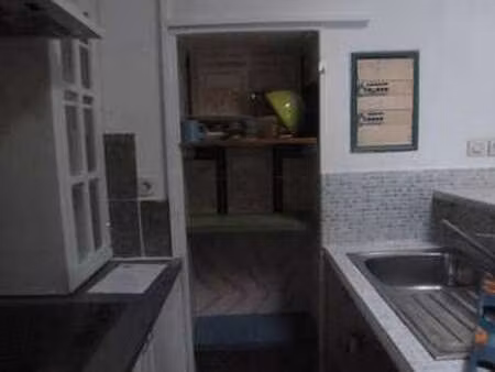 location appartement t1 meublé à gardanne (13120) : à louer t1 meublé / 29m² gardanne