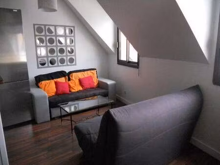 location appartement 2 pièces meublé à laval centre-ville préfecture (53000) : à louer 2 p