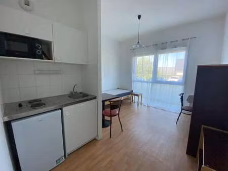 location appartement t1 meublé à laval (53000) : à louer t1 meublé / 24m² laval