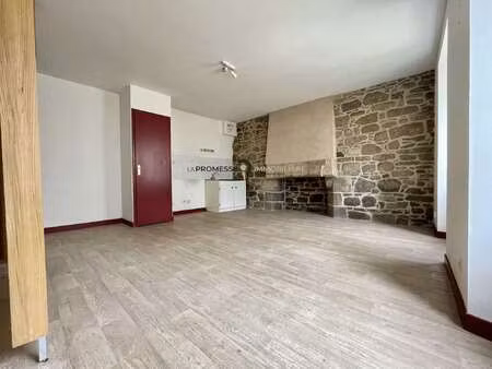 location appartement t1 à quintin (22800) : à louer t1 / 30m² quintin