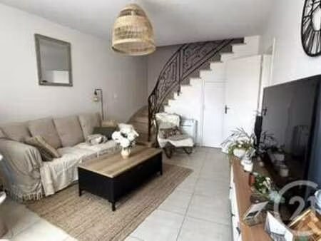 location maison à ambon (56190) : à louer / 69m² ambon