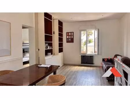 location maison meublé à dinard (35800) : à louer meublé / 75m² dinard