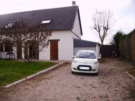 location maison à rolleville (76133) : à louer / 32m² rolleville