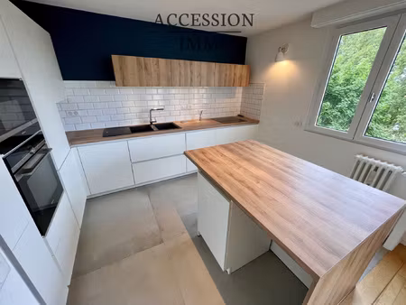 appt gd type 4 rénové dijon republique de 86 m2 avec balcon