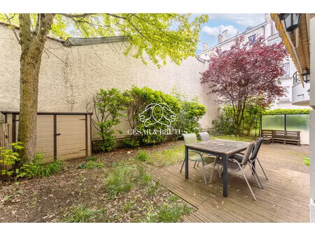 sublime rez de jardin avec deux chambres