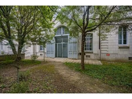 vente immeuble 3824 m² orléans (45000)