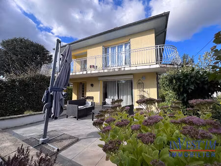 maison charly 6 pièce(s) 168 m2