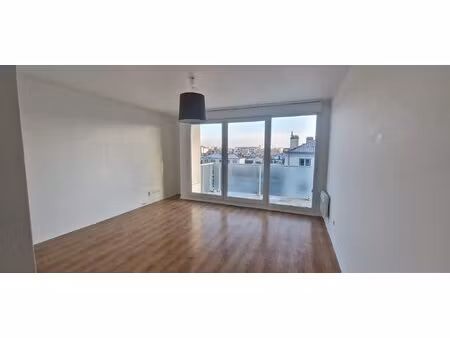 2 pièces 44m2 balcon parking rer maisons-alfort alfortville