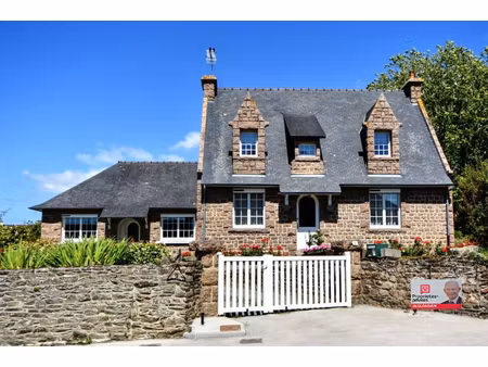 maison avec partie indépendante à la roche jaudy 213 m2 sur 2 000 m2 de terrain