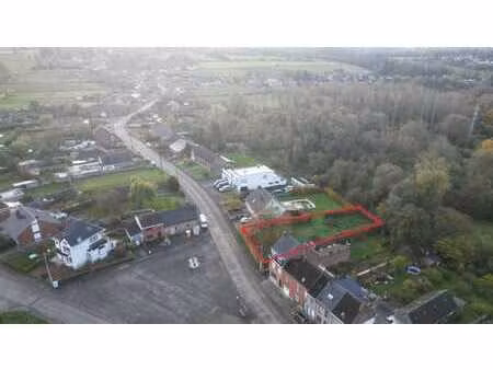 terrain à bâtir 817m² à deux *acren   idéalement situé