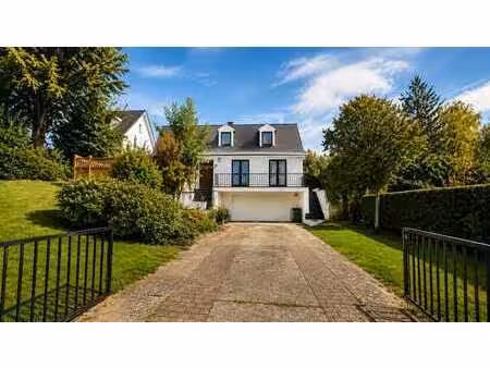 villa 4 chambres à tervuren – à pied de la bsb