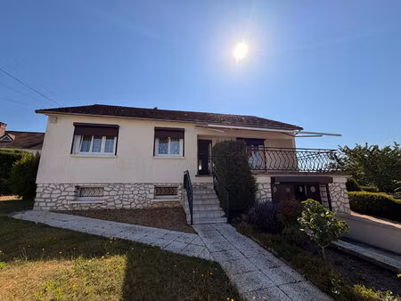 noailles proche maison individuelle sejour double cuisine 4 chambres salle d'eau sous-sol 