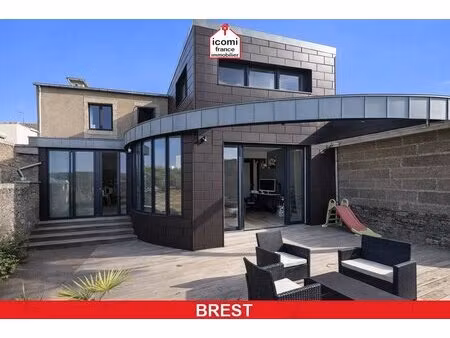 finistere - brest (29200) - a vendre - maison de 150 m² avec extension contemporaine -...