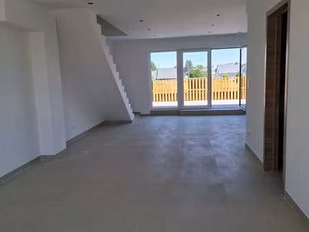 duplex 3 chambres avec terrasse
