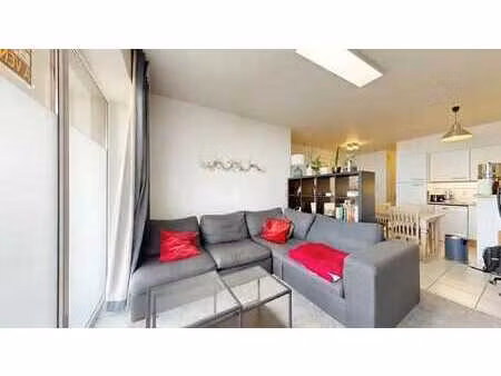 appartement 1 chambre avec parking