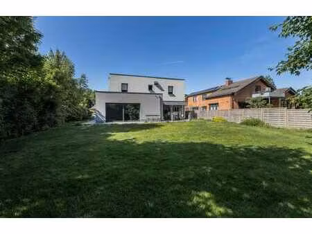 immeuble médical loué et immédiatement rentable