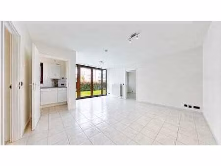 appartement 1 chambre  cave et parking – situation idéale