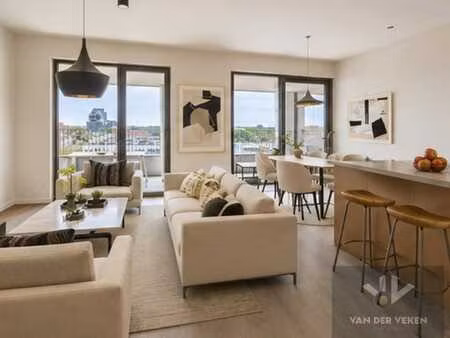 prachtig 1-slaapkamer appartement met 2 ruime terassen