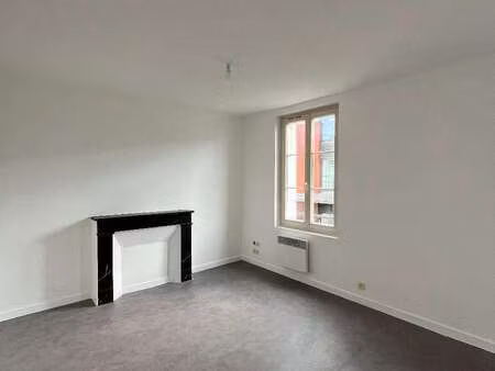 location appartement 2 pièces à angers centre (49000) : à louer 2 pièces / 32m² angers cen