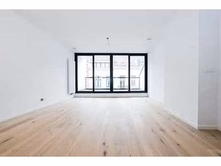 duplex 2 chambres neuf dans petite copropriété