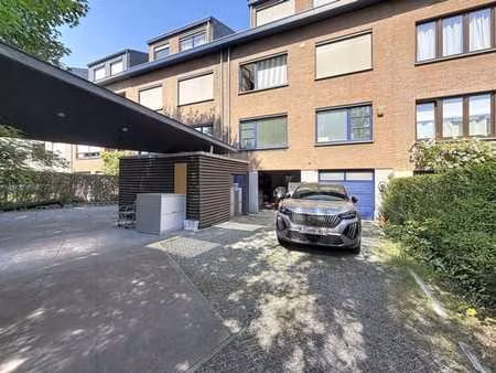 duplex lumineux 3 chambres dans quartier prisé sans charges