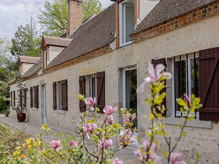 maison de luxe à vendre à combreux
