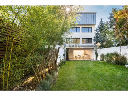 maison de luxe à vendre dans le quartier bas montreuil-etienne marcel-chanzy