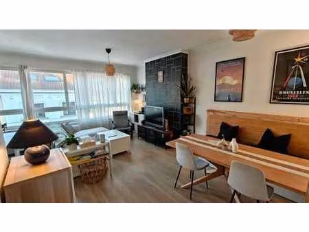 appartement 2 chambres rénové à ixelles