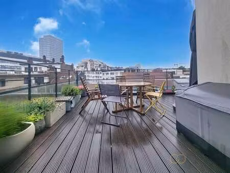 penthouse 3 chambres  2 terrasses  1 emplacement de parking