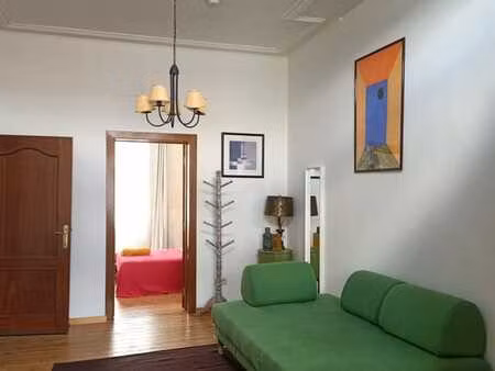 parc josaphat! location courte duree!appartement meublé 2 ch