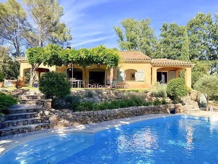 st antonin du var charmante maison avec piscine et jolie vue