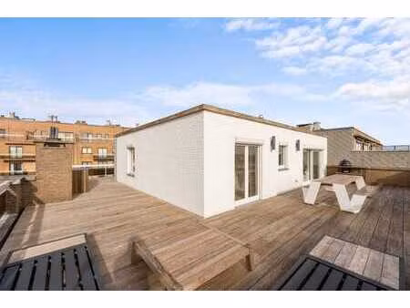 penthouse - vue mer - terrasse de 100 m² à vendre!