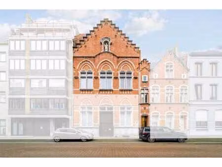 volume de caractère dans une ancienne église à ostende