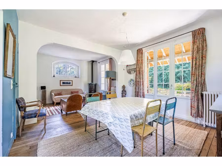maison ancienne à vendre dans le quartier la châtaigneraie-la feuillaume sud