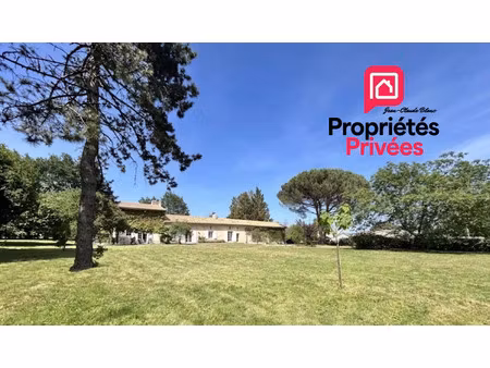 vente maison 8 pièces 240 m² tizac-de-lapouyade (33620)
