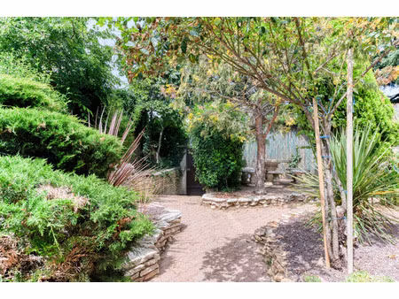 maison de luxe à vendre à vernaison