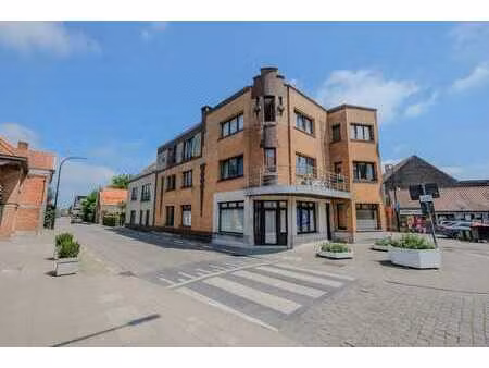 instapklaar en gelijkvloers appartement in het centrum va...