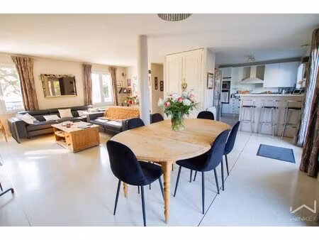 superbe maison dans le quartier des coteaux à villeneuve-le-roi