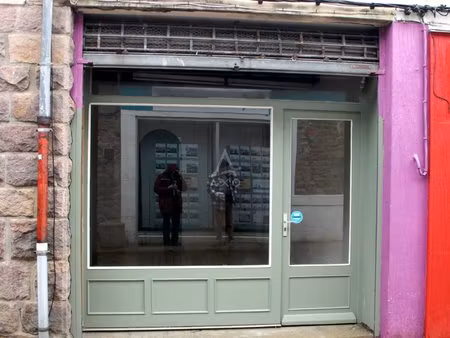 local commercial