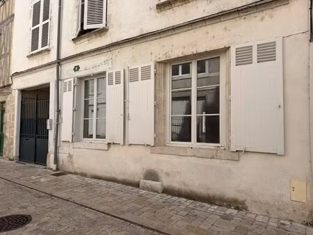appartement de 3 pièces  2 chambres