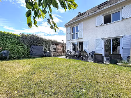 maison quartier du village à montigny le bretonneux - 6 pièce(s) - 115 m2 avec 4 chambres.