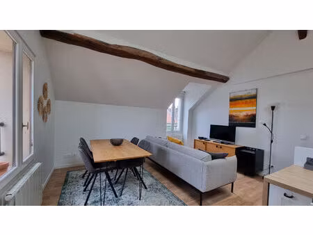 appartement 3 pièces de 48 m² (54 m² au sol) à maisons-laffitte
