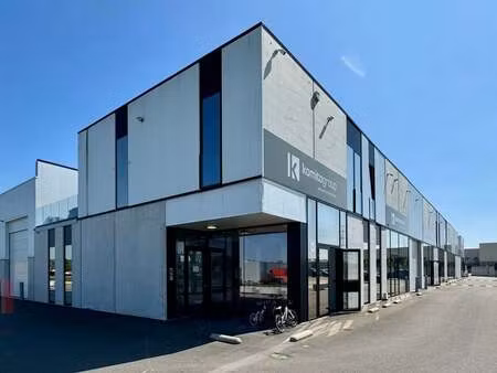 bien professionnel à louer à merchtem € 1.750 (lpext) - panorama b2b brussel | zimmo