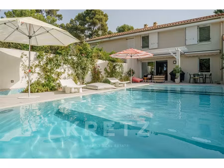 maison de luxe à vendre dans le quartier sormiou