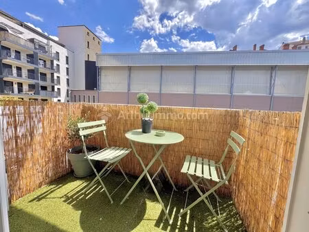 t3 de 62m2 secteur les carmes